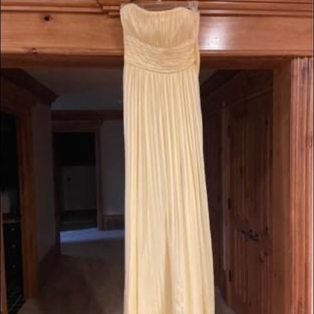 BCBG prom/ball/homecoming dress. Strapless. Yellow. Size 4.